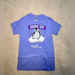 Girl Scout/Brownie ‘Rise Up’ Seal T-shirt, Adult Size Small, 2022 Fall Product